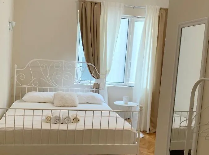 Vogue Макарска